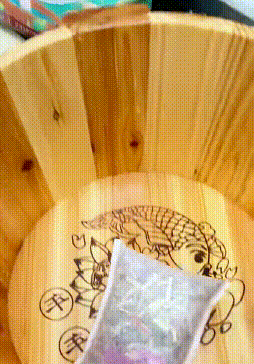 1702642000463168.gif 1.gif