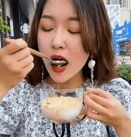 1713508229368121.gif 1.gif