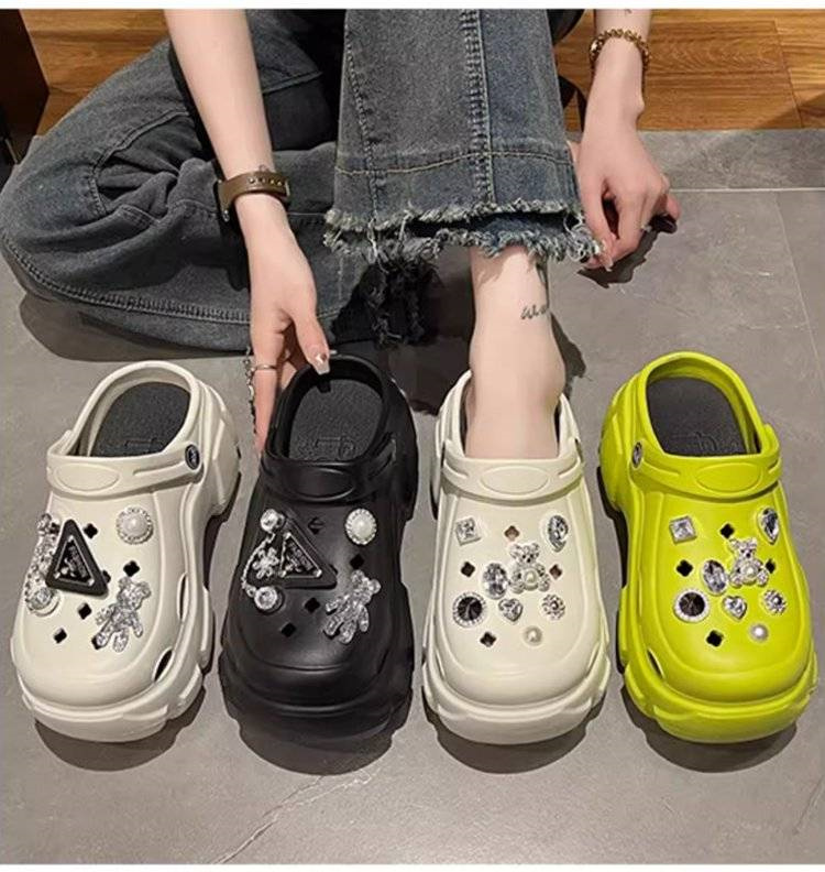 【⏰買一送一】日本超人氣可愛潮流洞洞鞋女士新款外穿增高防滑防臭厚底涼拖鞋